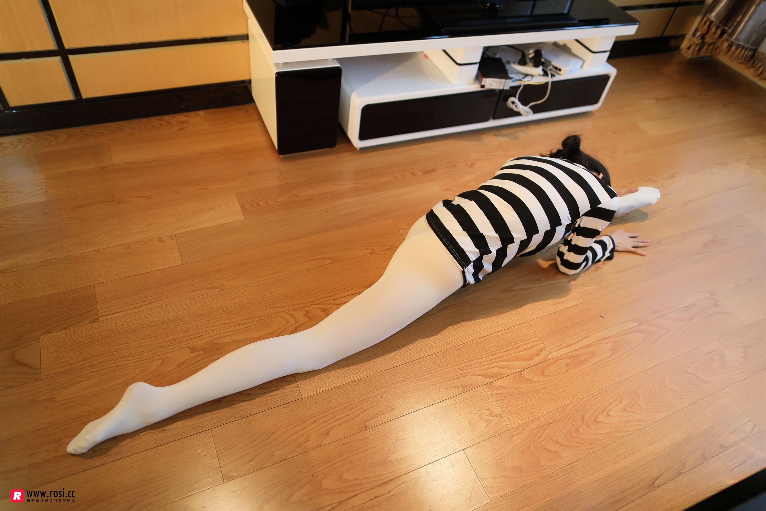 [ROSI写真]2018.12.25 艺学妹 NO.0032